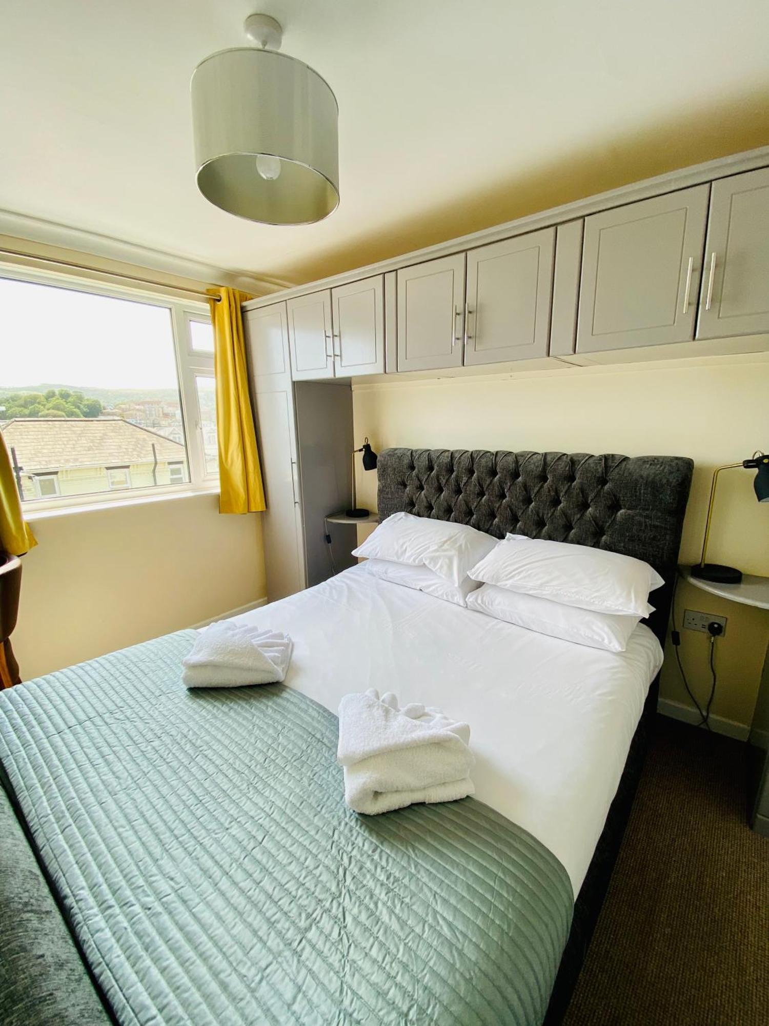Mentone Hotel 3*