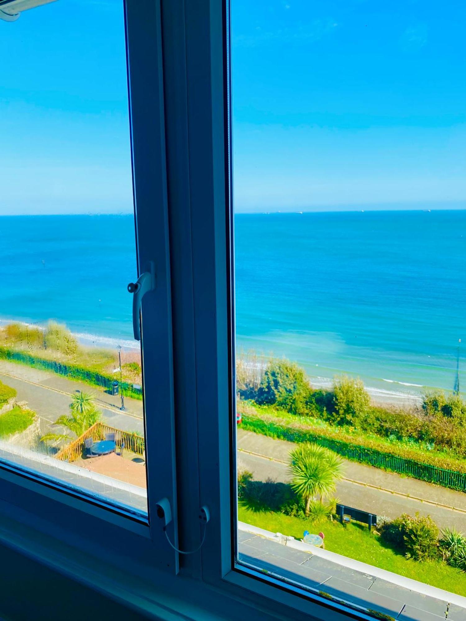 Mentone Hotel 3*