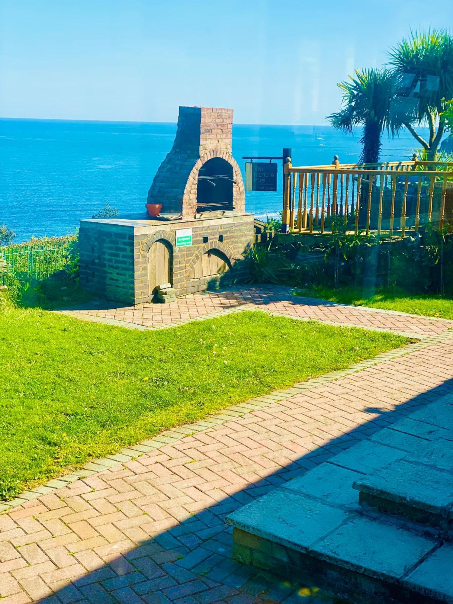 Hotel Mentone 3*